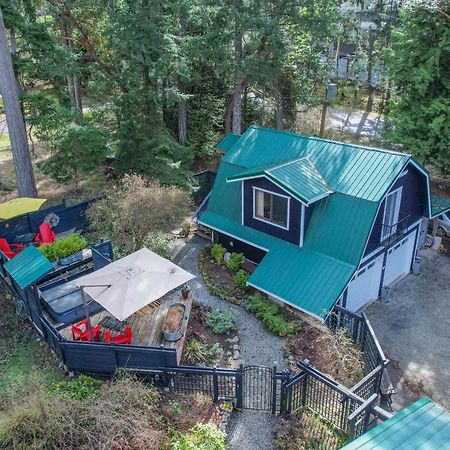 Salt Spring Carriage House B&B Ganges ภายนอก รูปภาพ