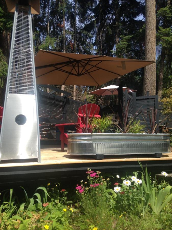 Salt Spring Carriage House B&B Ganges ภายนอก รูปภาพ