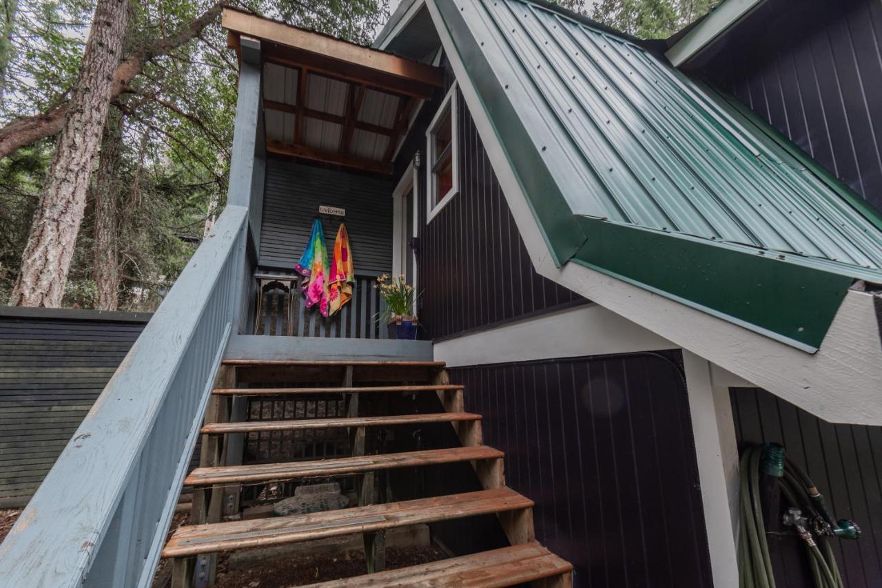 Salt Spring Carriage House B&B Ganges ภายนอก รูปภาพ